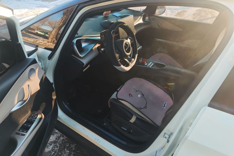 比亚迪 海豚 2023款 420km 时尚版中控内饰20