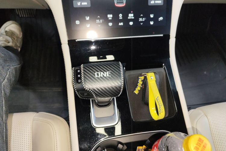 理想汽车 理想ONE 2020款 增程6座版局部细节18