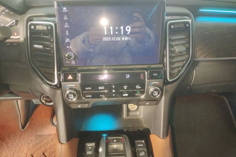 本田UR-V 2020款 370TURBO 四驱尊享版中控内饰16