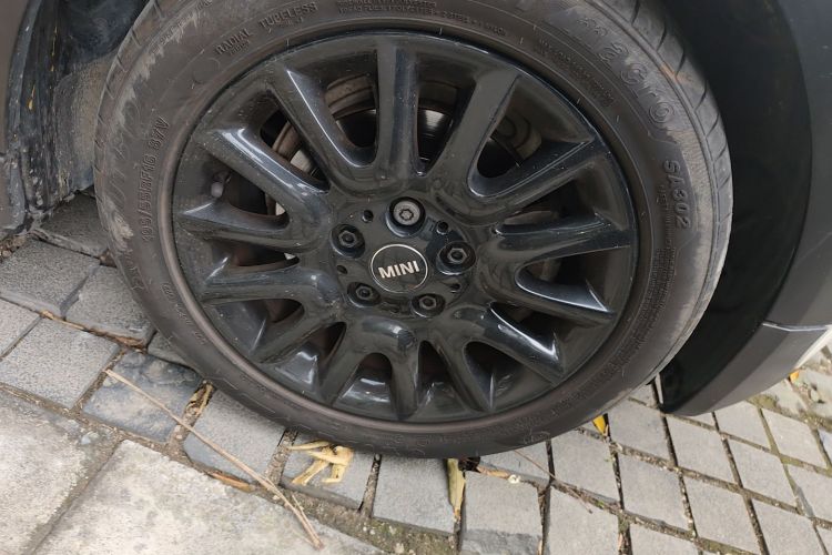 MINI 2016款 1.5T COOPER车身外观10