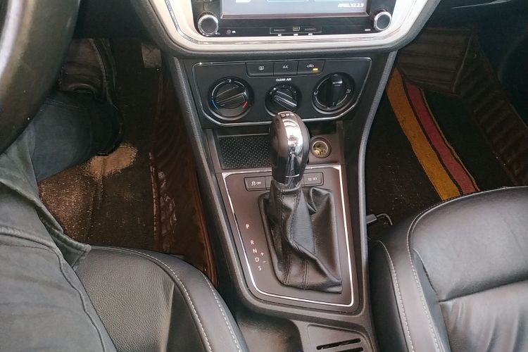 大众 朗逸 2015款 230TSI DSG舒适版局部细节18