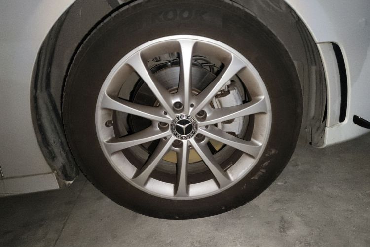 奔驰A级 2021款 A 200 L 运动轿车时尚型车身外观6007