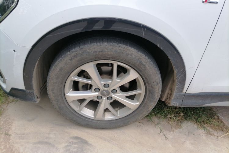 奥迪Q3 2019款 35 TFSI 进取动感型车身外观6007