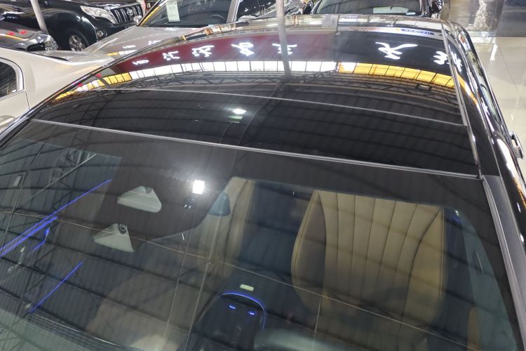 奔驰E级 2024款 E 260 L局部细节57