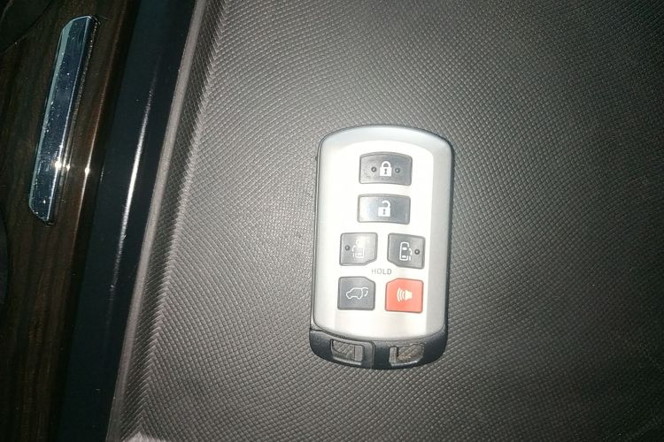 丰田Sienna（平行进口） 中控内饰11