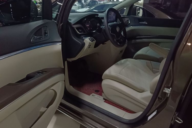 别克GL8 2023款 陆上公务舱 舒适型中控内饰7003