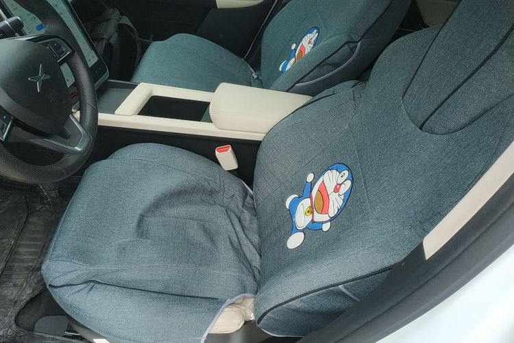 小鹏G3 2020款 520i 智享版中控内饰19