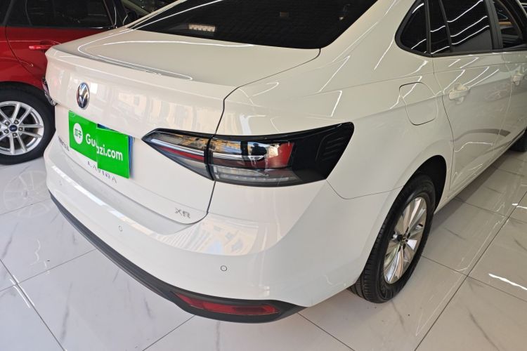 大众 朗逸 2025款 新锐 1.5L 出众新逸版车身外观9