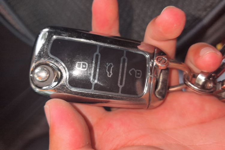 大众 速腾 2018款 1.6L 手动舒适型中控内饰11