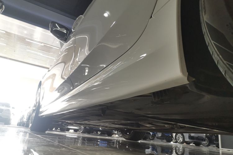 宝马3系 2023款 325Li xDrive M运动套装局部细节9002