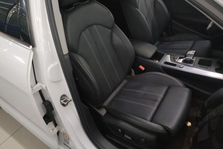 奥迪A4L 2023款 40 TFSI 时尚动感型局部细节41