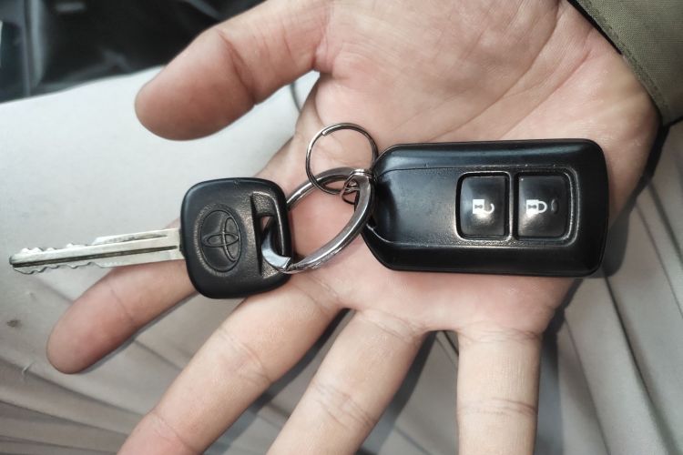 丰田 威驰 2014款 1.5L 手动智臻版中控内饰11