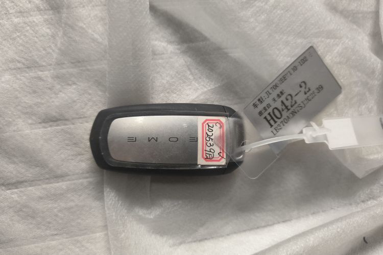 吉利银河 熊猫 2025款 210km 元气熊中控内饰7001