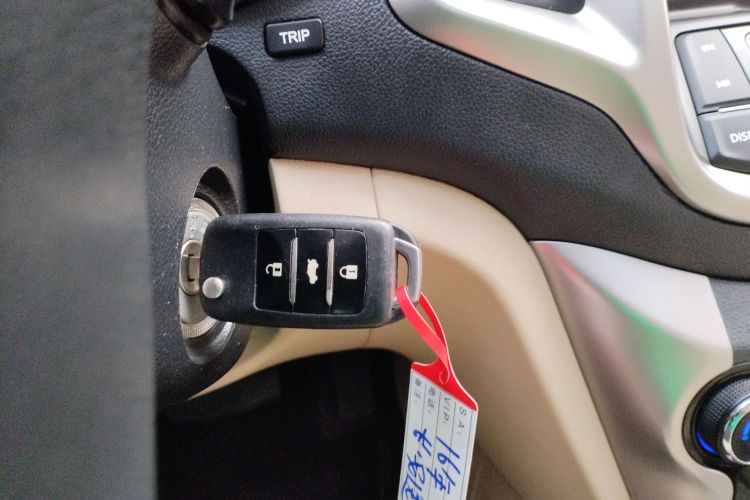 长安 逸动 2015款 1.6L 自动豪华型中控内饰7001