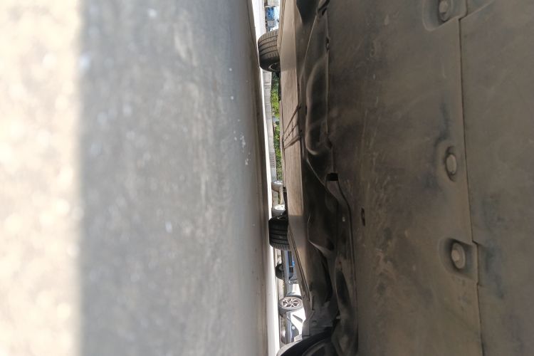 特斯拉 Model Y 2022款 后轮驱动版局部细节9009