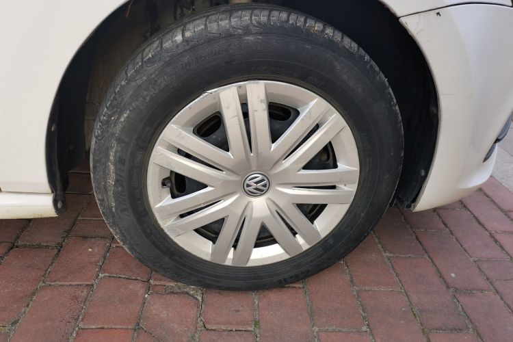 大众 Polo 2016款 1.4L 手动风尚型车身外观10