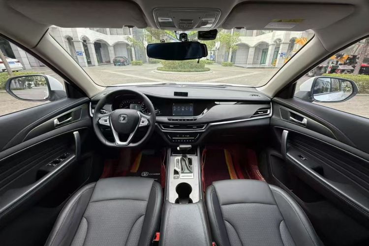 长安CS35PLUS 2020款 1.4T DCT悦联蓝鲸版中控内饰7002