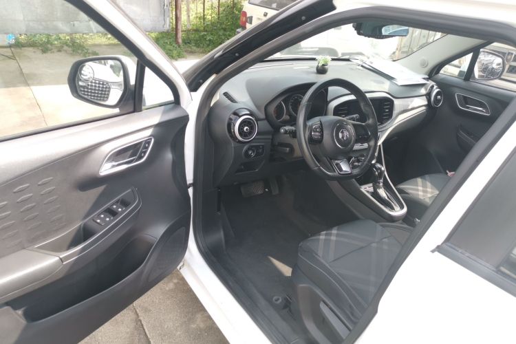 名爵3 2017款 1.5L 自动智联豪华版中控内饰20