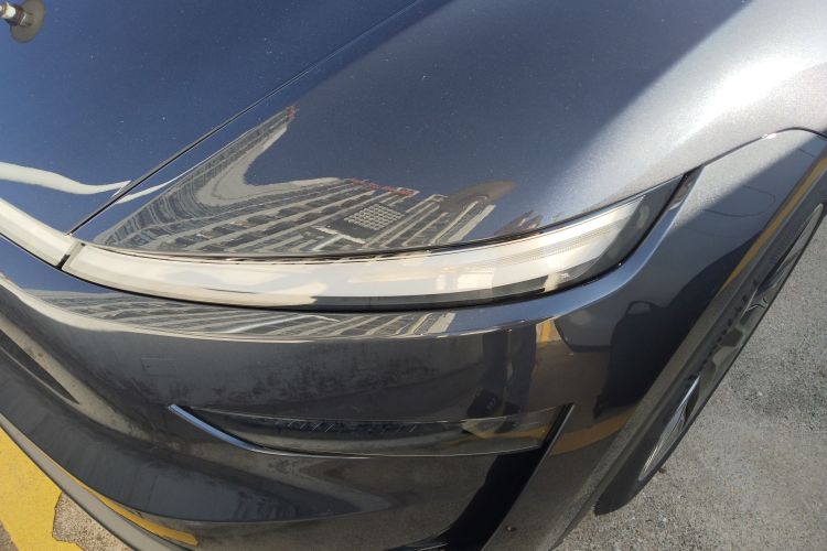 特斯拉 Model Y L 2025款 长续航全轮驱动版局部细节36