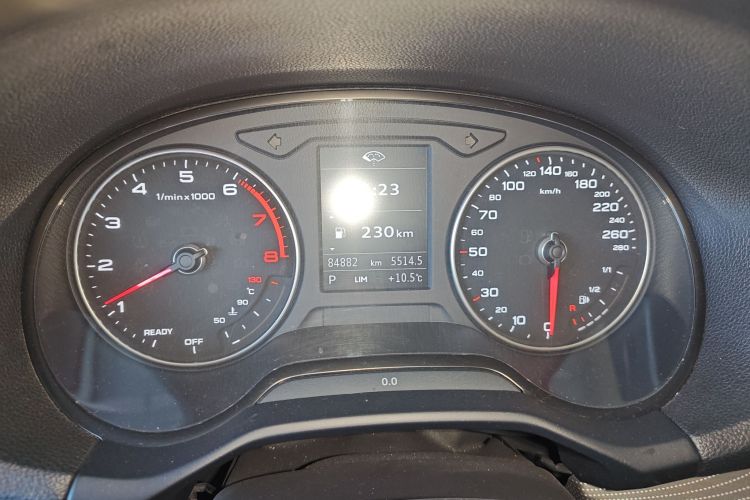 奥迪Q2L 2018款 35 TFSI 上市专享版 国V中控内饰14