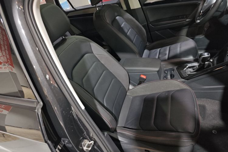 大众 探岳 2021款 330TSI 两驱豪华智联版局部细节41