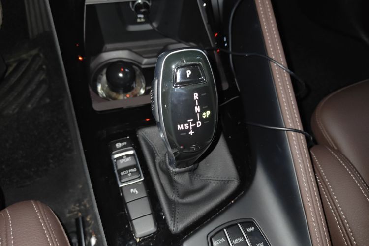 宝马X2 2020款 sDrive25i 尊享型M越野套装中控内饰18