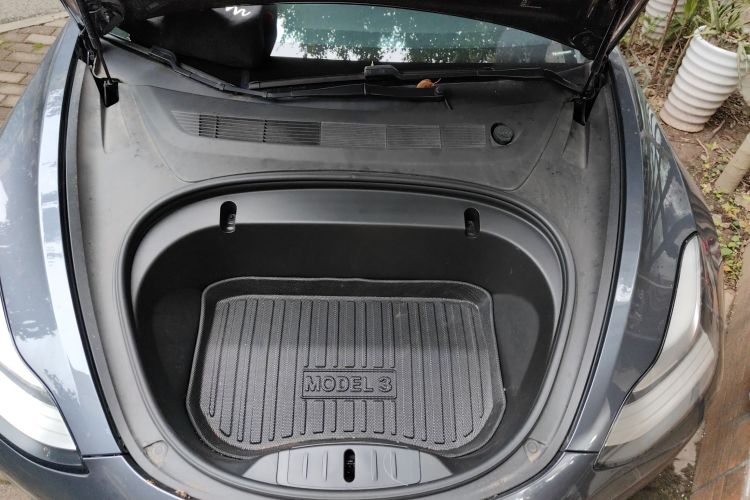 特斯拉 Model 3 2020款 改款 标准续航后驱升级版局部细节24