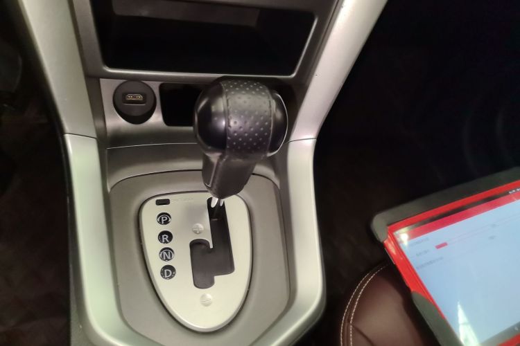 启辰T70X 2015款 2.0L CVT睿趣运动版局部细节18