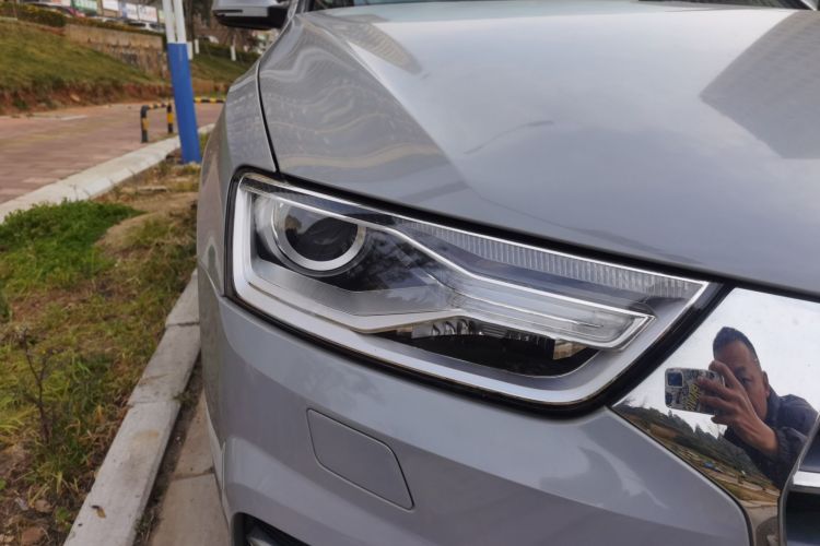 奥迪Q3 2016款 30 TFSI 标准型车身外观8