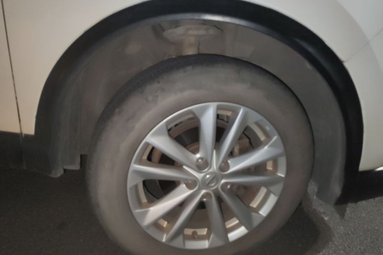 日产 逍客 2016款 1.2T CVT时尚版车身外观6007