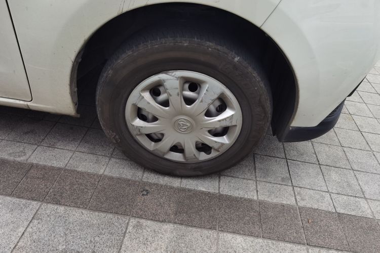 长安凯程 欧诺S 2025款 1.5L 尊享版双蒸空调客车JL473QG 5座车身外观10