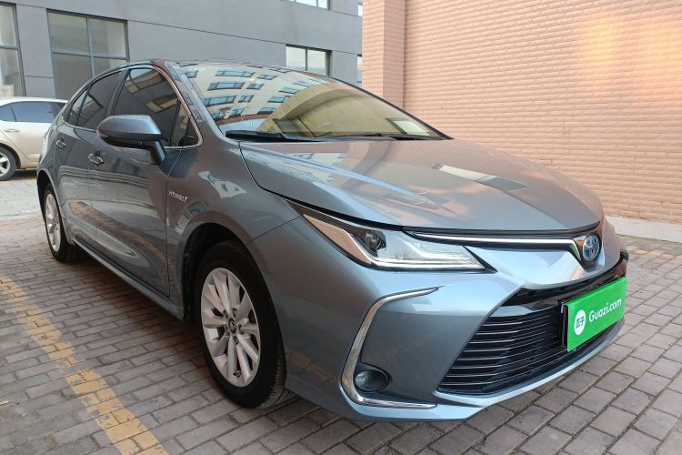 丰田 卡罗拉 2019款 双擎 1.8L E-CVT旗舰版车身外观6002