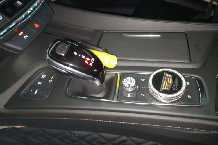 凯迪拉克CT5 2020款 28T 时尚运动型局部细节18