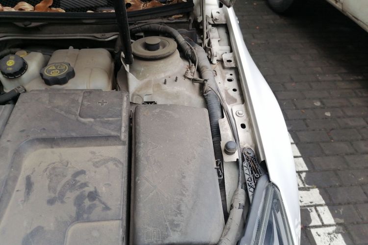 别克 君威 2015款 GS 2.0T 豪情运动版局部细节9007