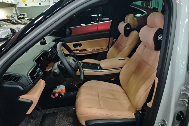 蔚来ES8 2020款 415KM 七座版局部细节19