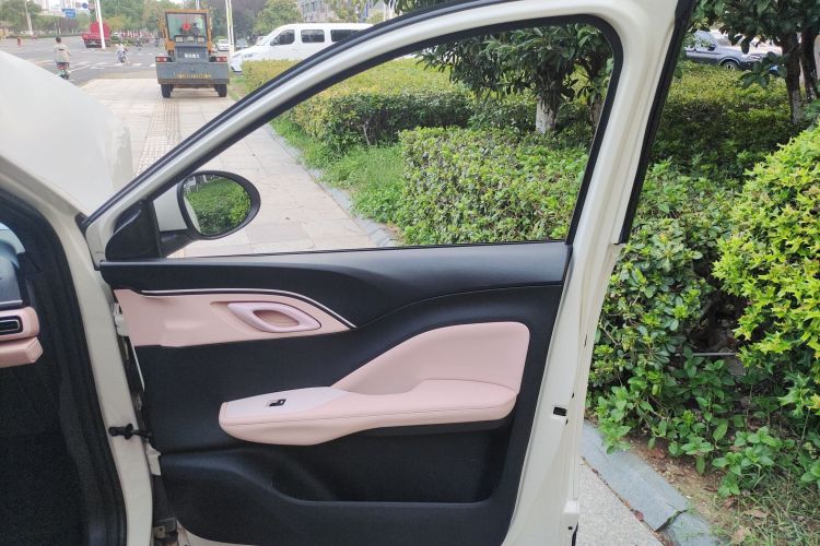 比亚迪 海鸥 2024款 荣耀版 405km 飞翔版中控内饰7005