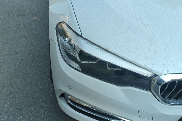 宝马5系 2018款 改款  530Li xDrive 豪华套装车身外观8