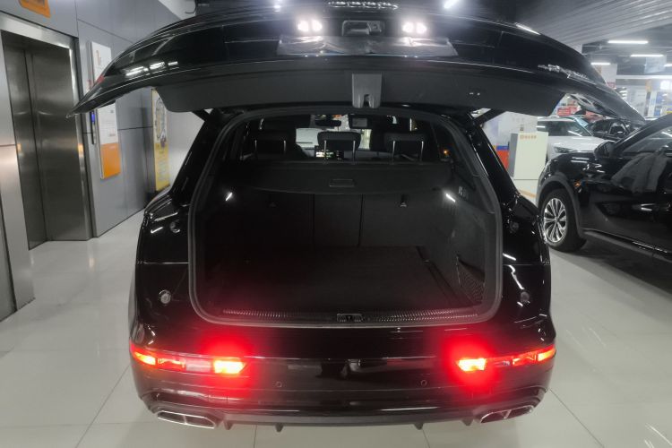奥迪Q5L 2023款 40T 豪华动感型局部细节23