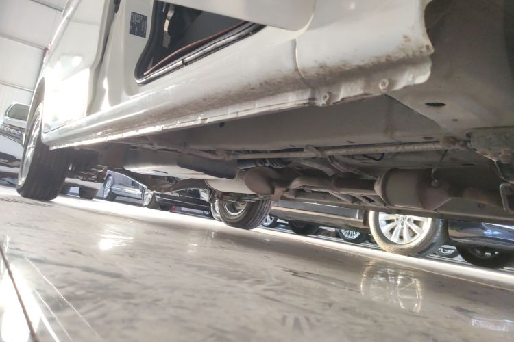 长安凯程 2021款 1.5L欧诺S智享版双蒸空调客车JL473QG局部细节9001