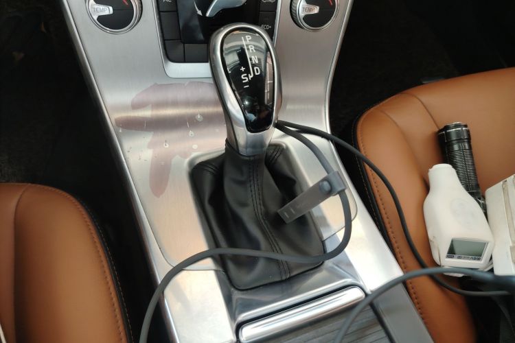 沃尔沃S60 2018款 S60L T3 智进进取版局部细节18