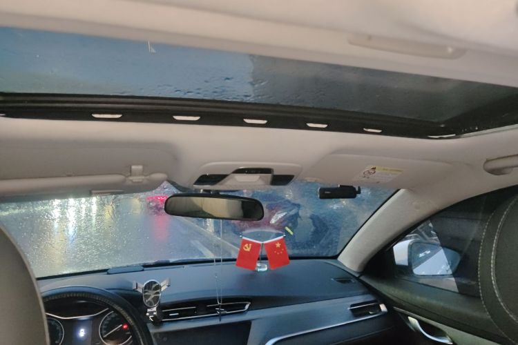 吉利汽车 帝豪 2021款 UP 1.5L CVT豪华型中控内饰22