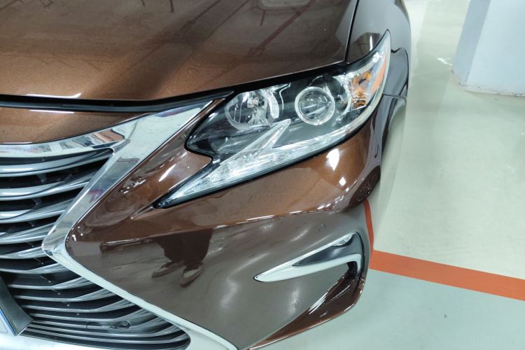 雷克萨斯ES 2015款 200 舒适版局部细节36