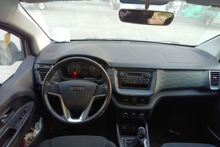 金杯 金海狮 2021款 1.5L 客车工程狮 6座中控内饰12