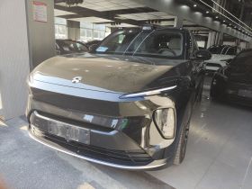 蔚来ES8 2023款 100kWh