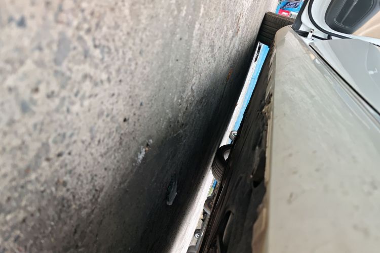 奥迪A8 2013款 A8L 45 TFSI quattro舒适型局部细节9002