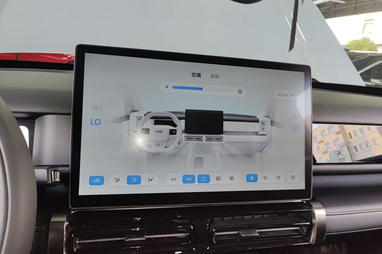 奇瑞iCAR 03T 2024款 520km 两驱长续航版中控内饰16