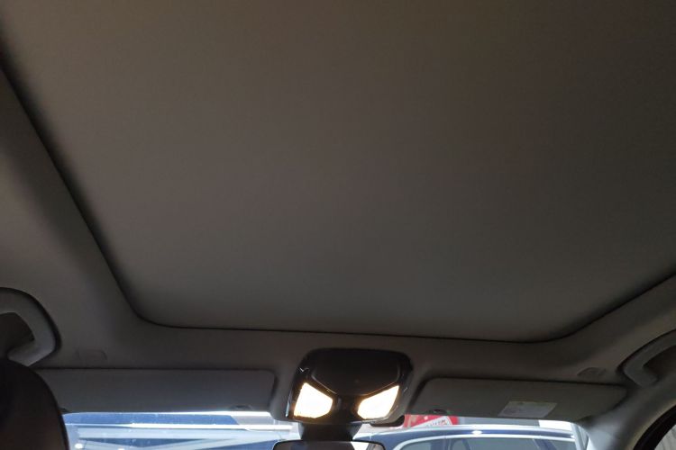 宝马3系 2023款 325Li M运动套装局部细节22