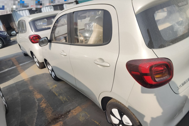 五菱汽车 宏光MINIEV 2025款 四门版 进阶款车身外观6003