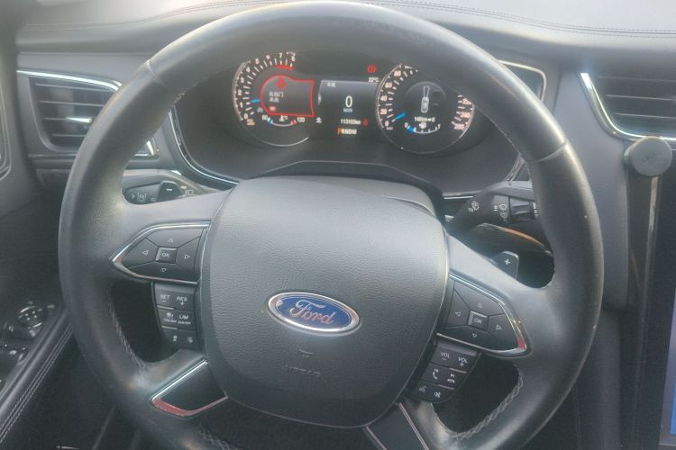 福特 金牛座 2019款 EcoBoost 245 尊享版中控内饰13