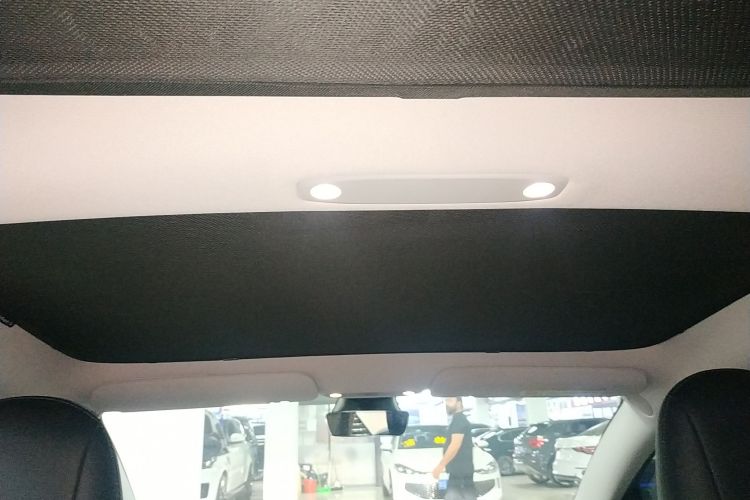 特斯拉 Model 3 2020款 标准续航后驱升级版中控内饰22